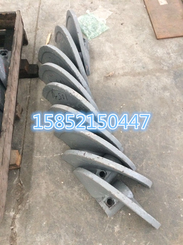 三  DTU95C摊铺机叶片 使用时间长